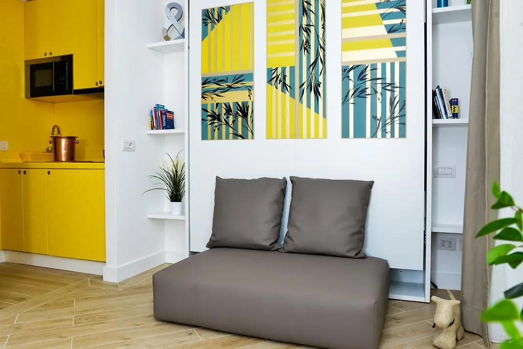 Click&Sleep Fuorigrotta Apartment Naples 0*,
